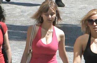 XXX Stepdad採用娘で滑り中ワークアウトでリビングルーム エッチ な 動画 女性 向け