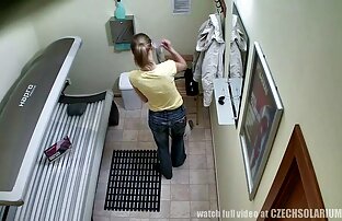 XXX 喫煙ブロンドsapphic活動 女子 専用 エロ 動画