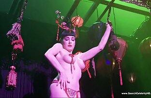 XXX 学生はカメラに交換パートナーとのフォーサム性 女性 用 無料 エロ アニメ