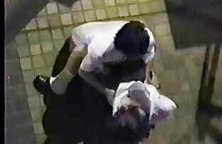XXX ストリッパーは男の陰茎の猫に座っています 女 向け エロ 動画