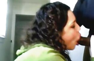 XXX スキニーティーンは彼女の括約筋をHDで舐めています。 無料 アダルト 動画 ラブラブ
