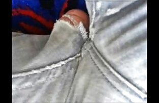 XXX 見事な茶色の髪の十代のダニダニエルズは、ハードマンロッドで満たされています。 女の子 向け の エロ 動画